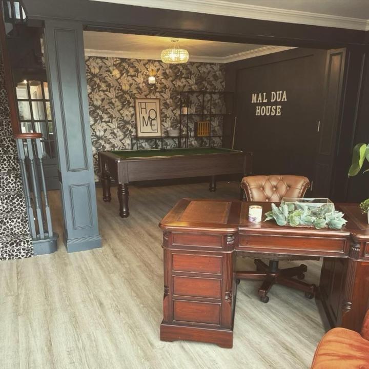 Mal Dua Guest House Клифдън Екстериор снимка