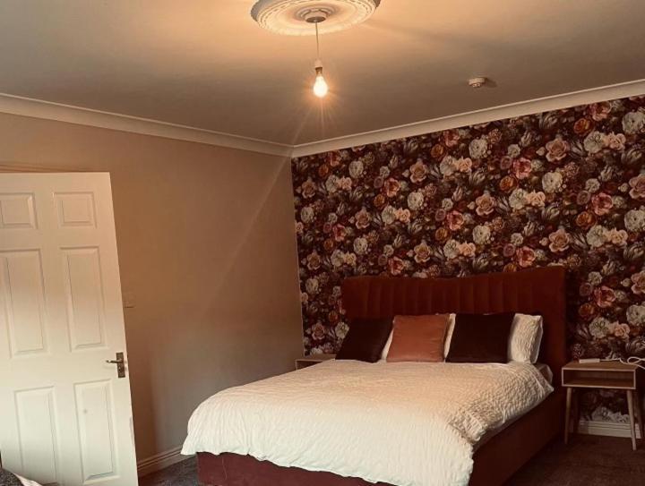 Mal Dua Guest House Клифдън Екстериор снимка